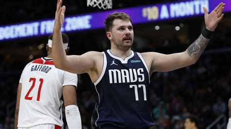 Mavericks vs. Bucks: Predictions, odds, lineups and how to watch.